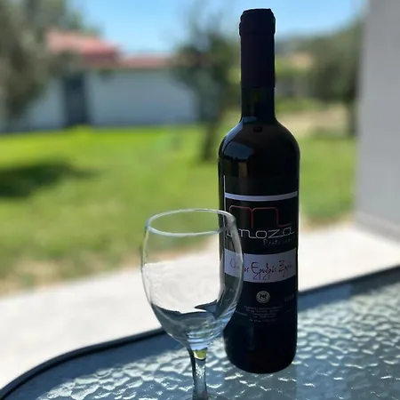 Apartament Ktima Mimoza *